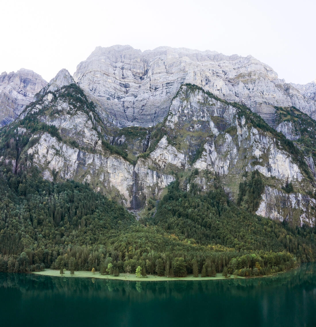016 gigerwaldsee campen wandern kloentalersee - Aerial Shots of Gigerwaldsee & Klöntalersee 016 gigerwaldsee campen wandern kloentalersee - Aerial Shots of Gigerwaldsee & Klöntalersee