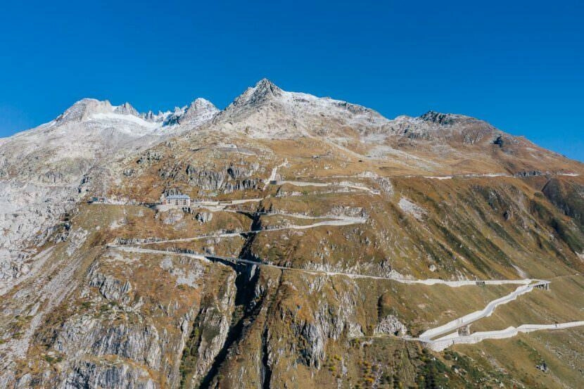 furkapass schweiz rhonegletscher luftaufnahme