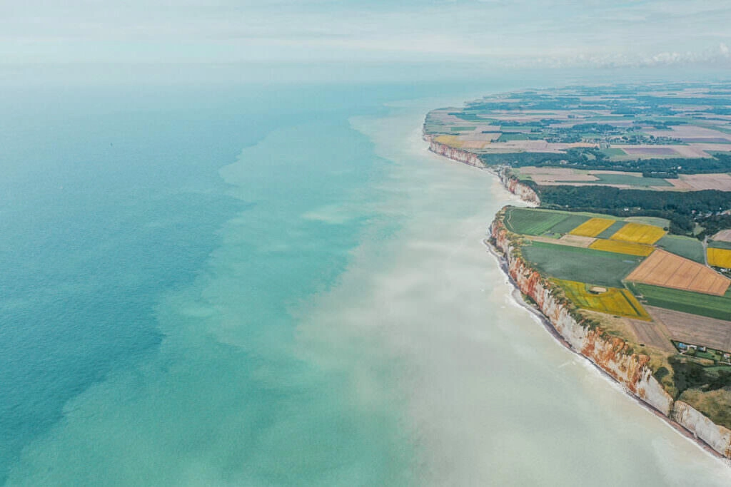 008 normandie drohne kueste austerfarmen 1024x683 - The Diversity of Normandy from Above 008 normandie drohne kueste austerfarmen 1024x683 - The Diversity of Normandy from Above