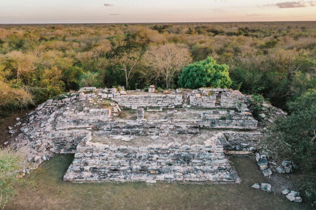 012 mexiko tempel yucatan 1024x682 - Ancient Temples and the Yellow City of Izamal – Yucatán from Above 012 mexiko tempel yucatan 1024x682 - Ancient Temples and the Yellow City of Izamal – Yucatán from Above