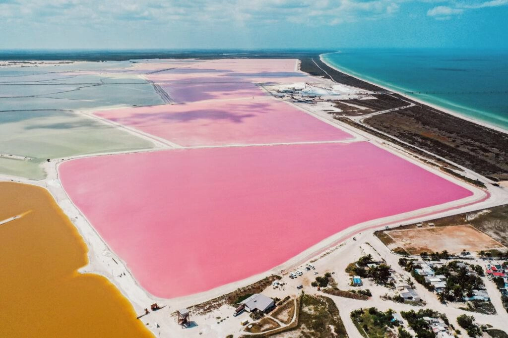 023 strand yucatan salzfelder elcuyo 1024x682 - Yucatán from Above – Where Coastline and Color Dance 023 strand yucatan salzfelder elcuyo 1024x682 - Yucatán from Above – Where Coastline and Color Dance