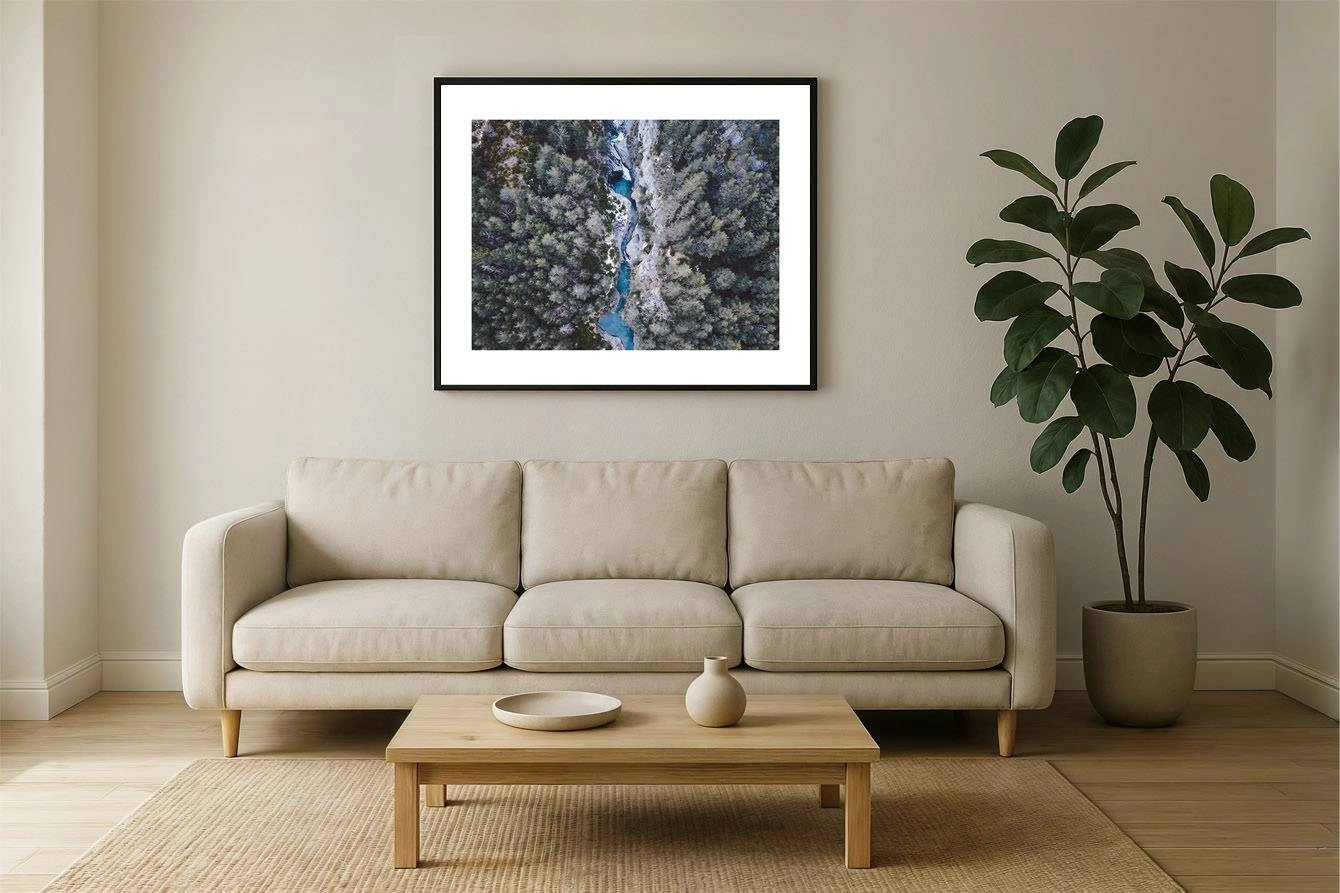 asturien i2v 0009 wall - Asturien 05 - Spektakuläre Luftaufnahme eines asturischen Canyons mit fließendem Fluss