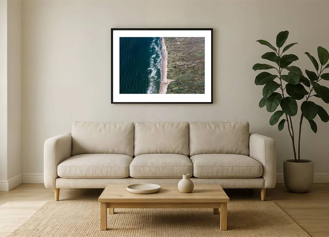 denmark i2v 0003 wall - Dänemark 02 - Luftdrohnenflug über einem unberührten dänischen Strand