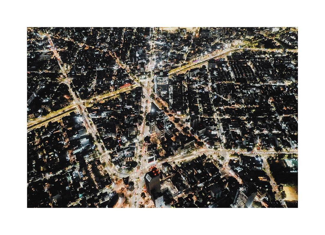 mexicocity i2v 0011 web - Mexiko 06 - Nächtliche Luftaufnahme der Straßen von Mexiko-Stadt