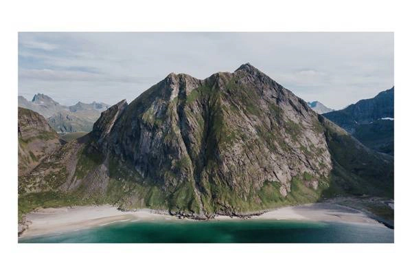 Norwegen 14 - Unberührte Küsten-Bergkette der Lofoten norway i2v 0021 web 600x400 - Norwegen 14 - Unberührte Küsten-Bergkette der Lofoten