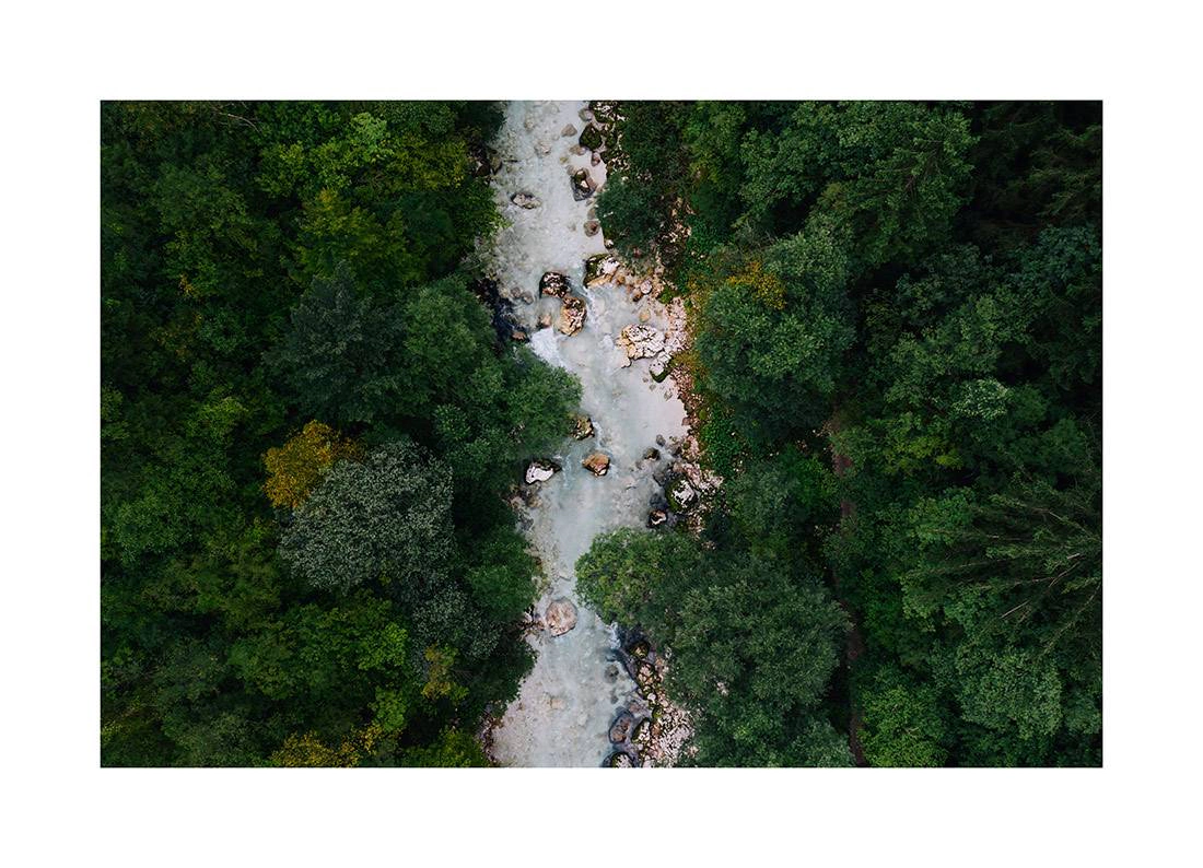 soca i2v 0002 web - Slovenien 01 - Ätherischer Soca-Fluss von oben