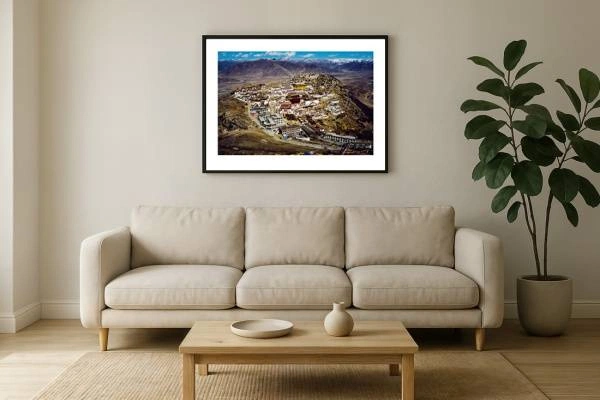 tibet i2v 0009 wall 600x400 - Tibet 09 - Majestätische Luftaufnahme des Ganden-Klosters in Tibet