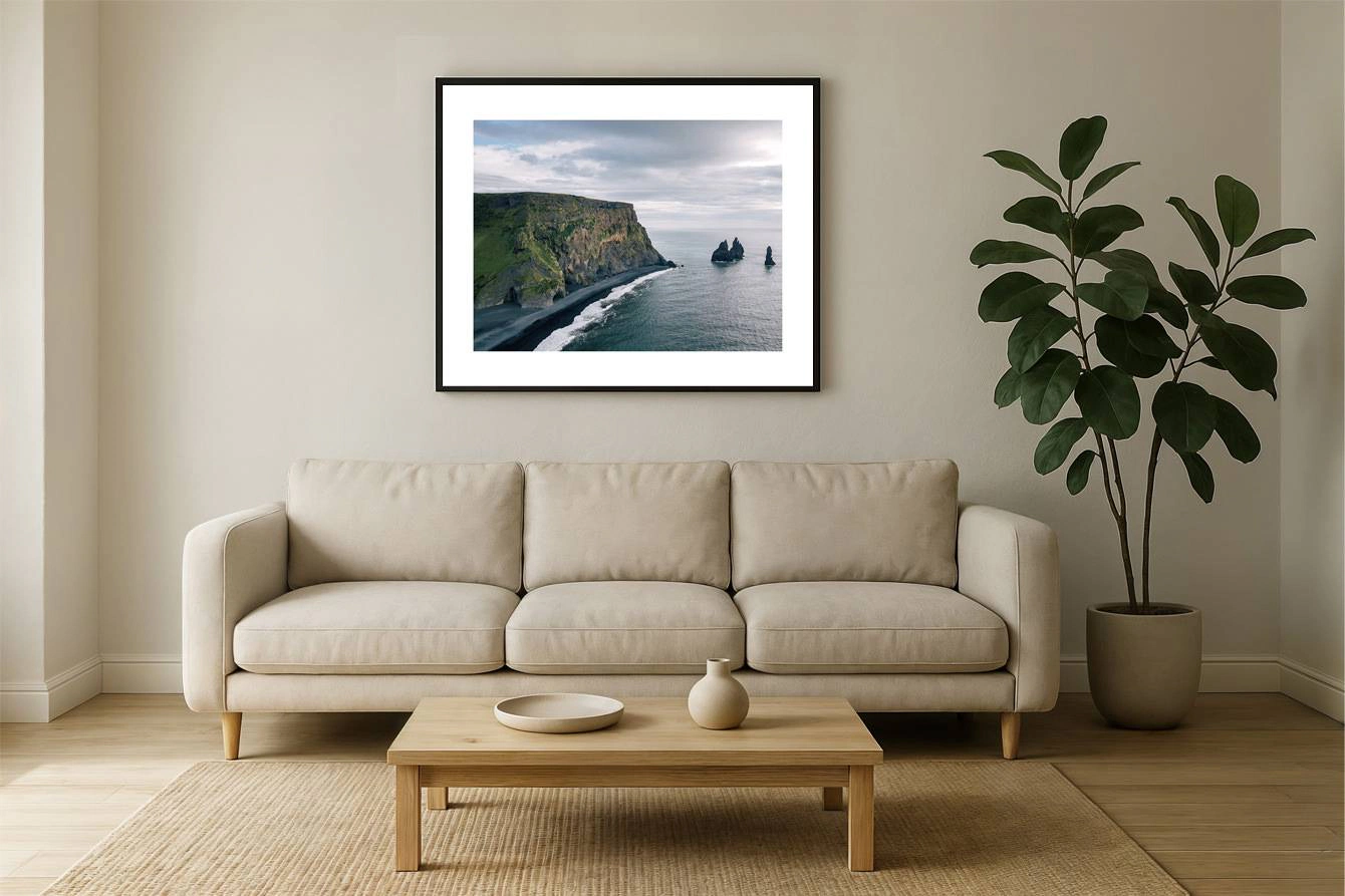 Island 17 - Dramatische Reynisfjara mit den Basalt-Seestacks Reynisdrangar island 0017 wall - Island 17 - Dramatische Reynisfjara mit den Basalt-Seestacks Reynisdrangar