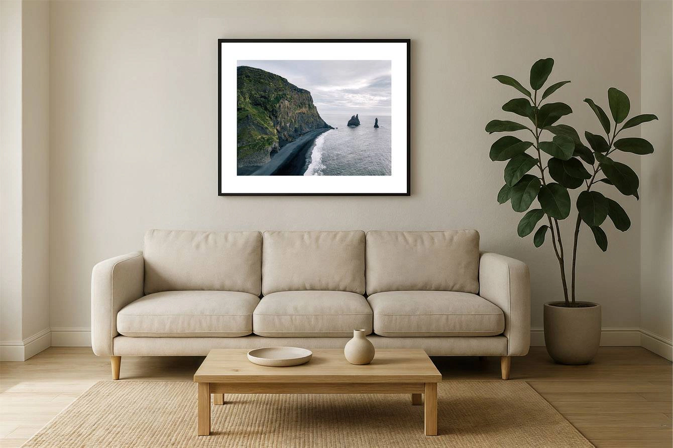 island 0020 wall - Island 20 - Weiße Wellen tanzen auf dem schwarzen Sand von Reynisfjara