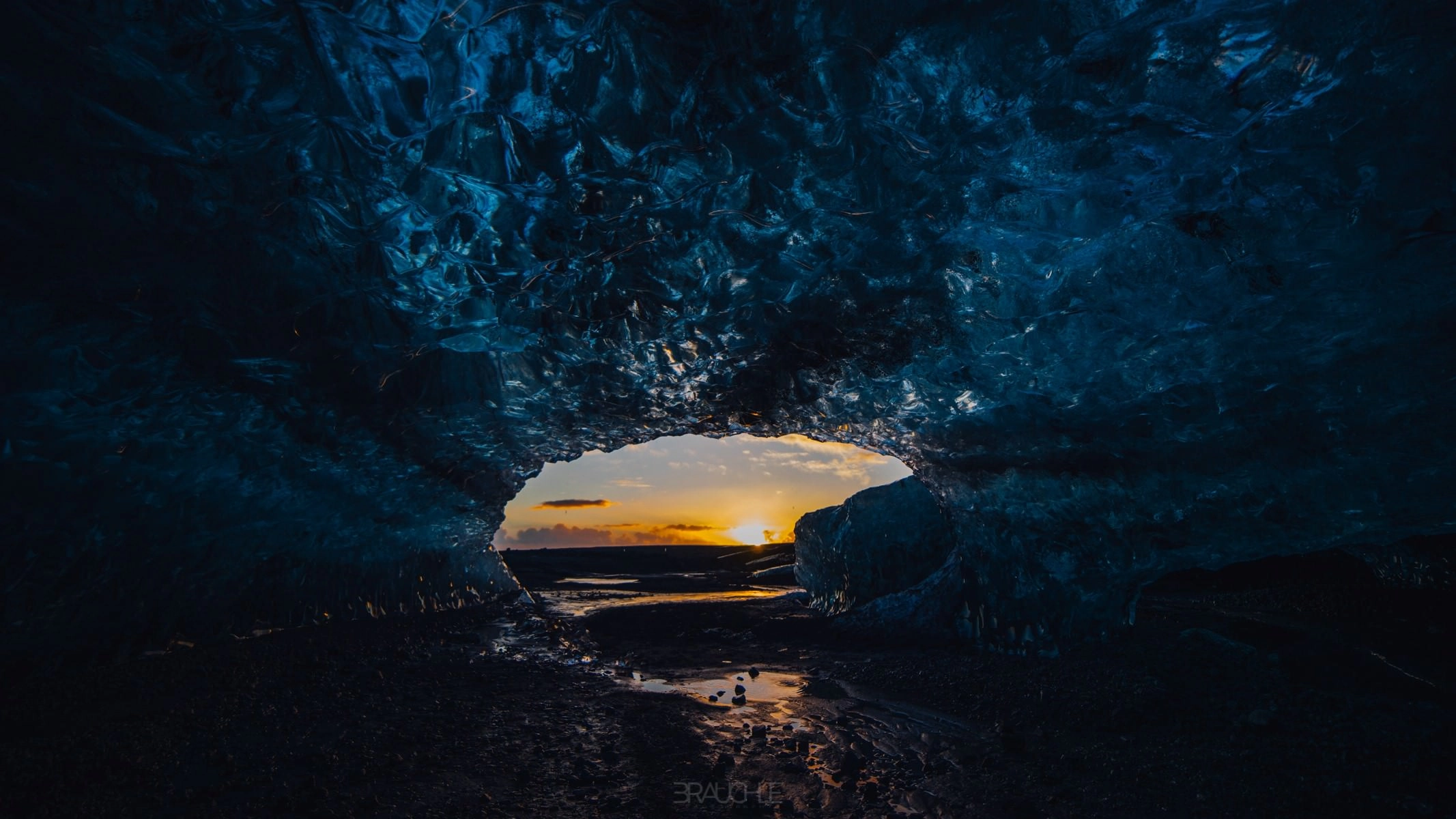 iceland icecave joekulsarlon localguide 6 - Ice Cave Tour at Jökulsárlón