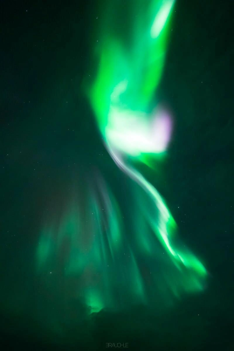 iceland northern lights skogarfoss 0021 - Island - Beeindruckende Polarlichter der Stärke 7