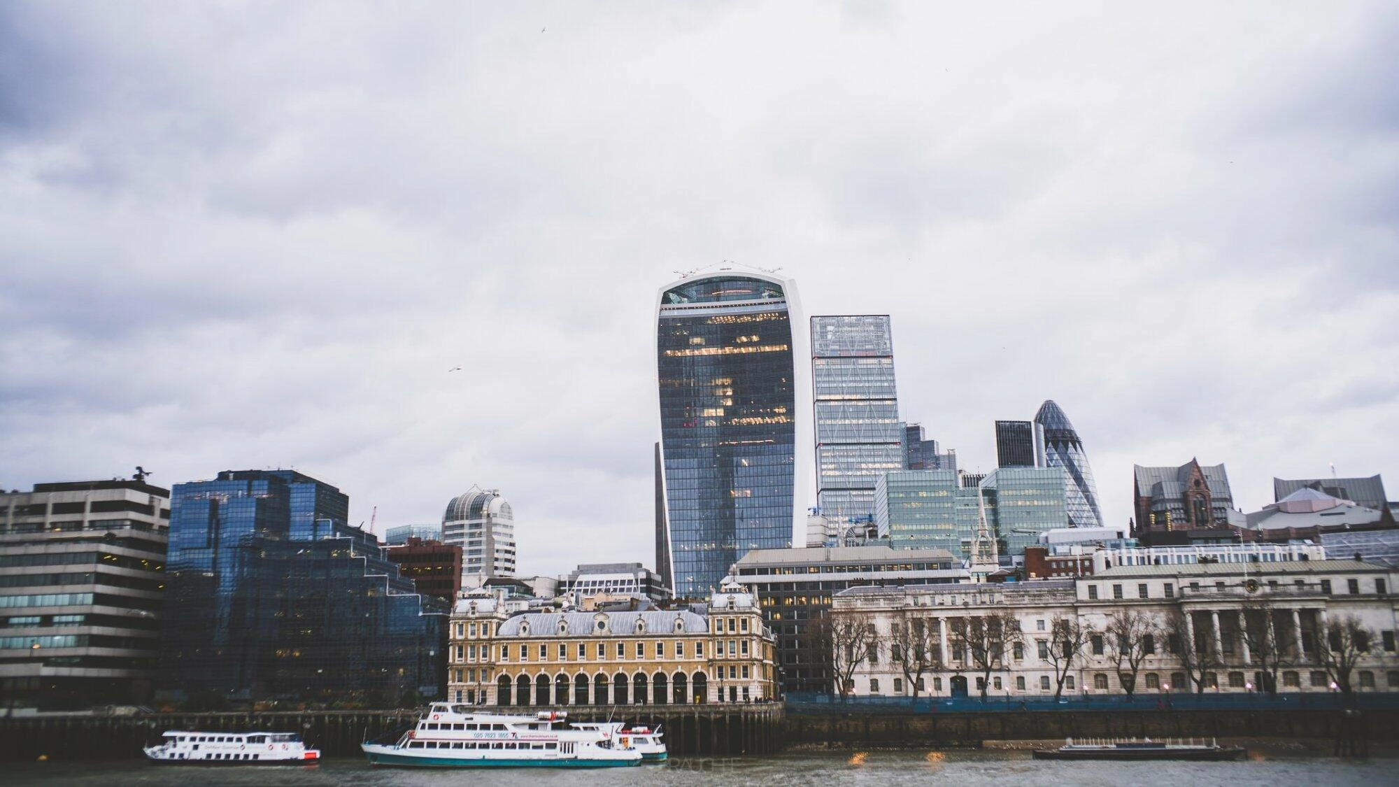 london westminster bank streetphotography 0065 - London - Banken Viertel, Towerbridge & Themse