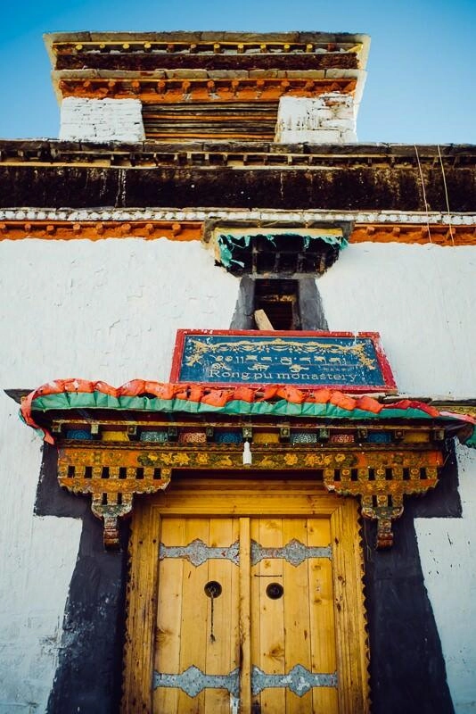 mount everest rongpu monastry gyantse 0006 - Mount Everest, Rongpu Monastery, and Back to Gyantse