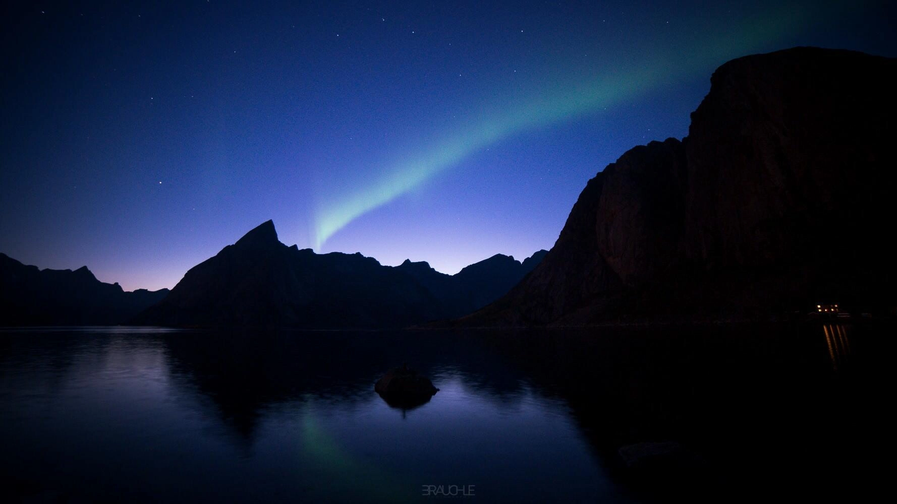 northern lights norway tromso lofoten 1 - Lofoten - Let there be light!