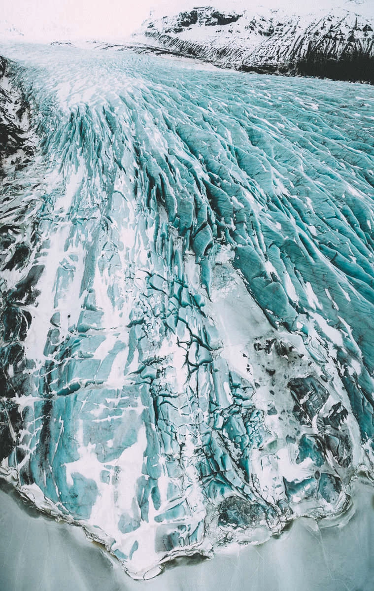 skaftafell glacier drone svinafellsjokul iceland 0004 - Islandia – Tomas aéreas del paisaje glaciar en el Parque Nacional Skaftafell