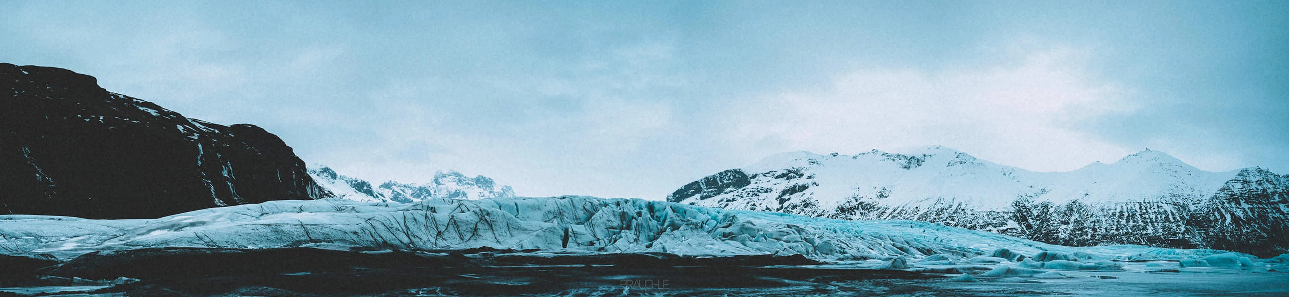 skaftafell glacier drone svinafellsjokul iceland 0029 1 - Islandia – Tomas aéreas del paisaje glaciar en el Parque Nacional Skaftafell